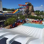 Piazza Com Acesso Ao Acqua Park
